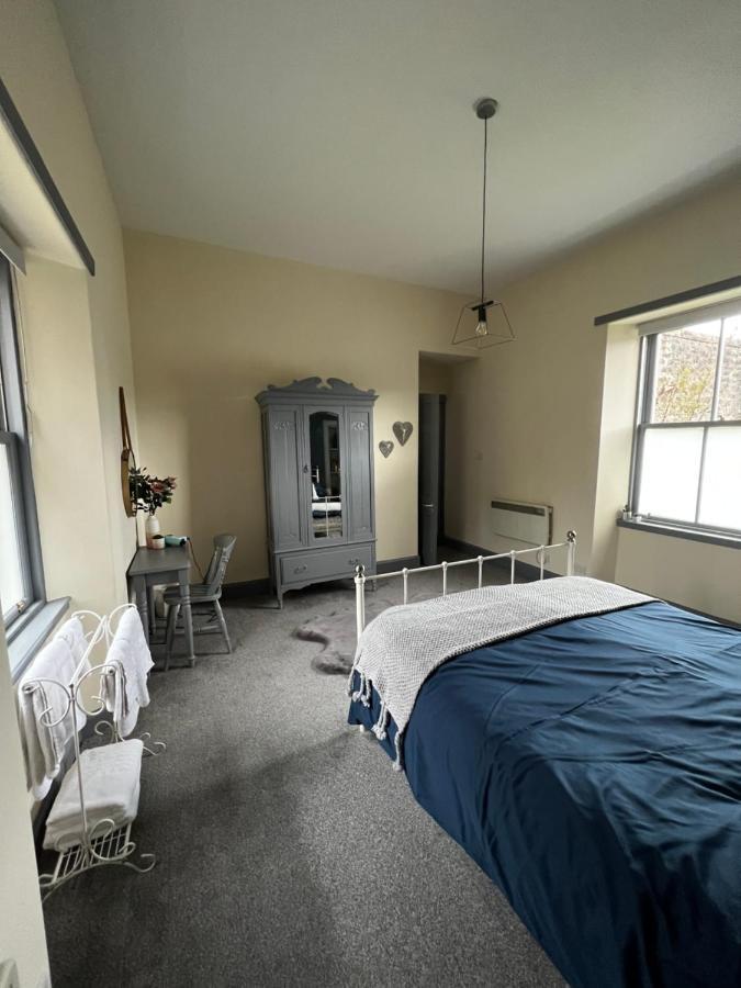 The Sheriffs Lodge Dingwall Bagian luar foto